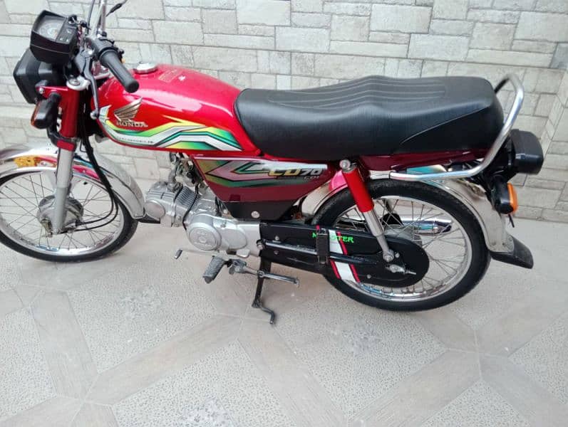 Honda 70cc 2023 . . . 03016502391 6