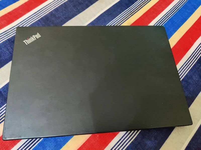 Lenovo Thinkpad Core i7 8 Generation 8 gb Ram 256Gb Ssd Rom 2