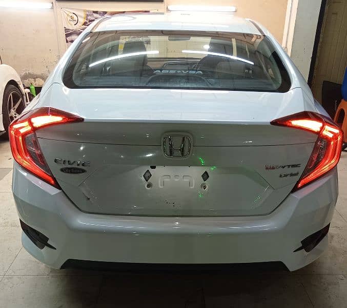 Honda Civic VTi Oriel Prosmatec 2017 4