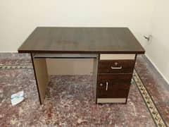 Table Good as new for sale