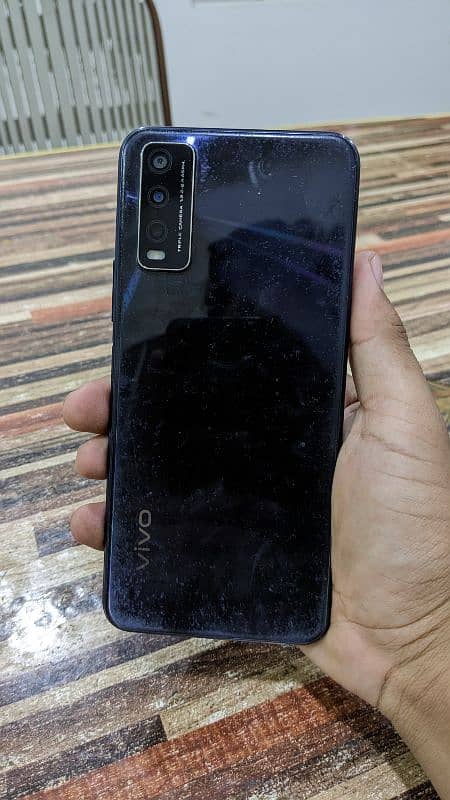 VIVO y 20s 4/128 condition 8.5/10 urgent sale 2