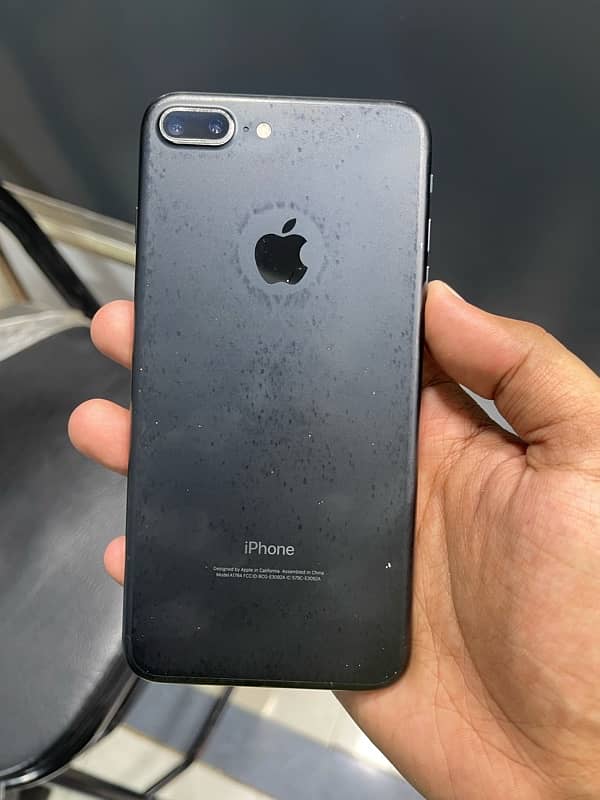 iPhone 7plus 128gb pta approved 1