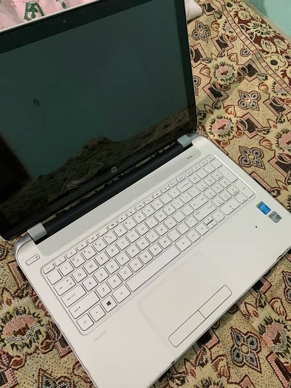 Hp pavilion 15 notebook urgent sale 0