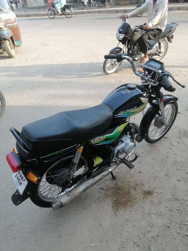 Honda CD70 well condition 4