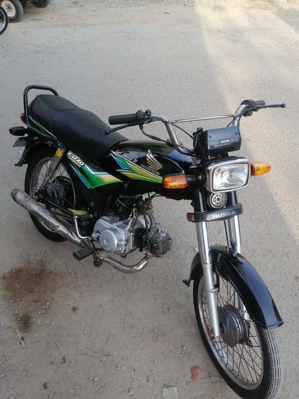 Honda CD70 well condition 8