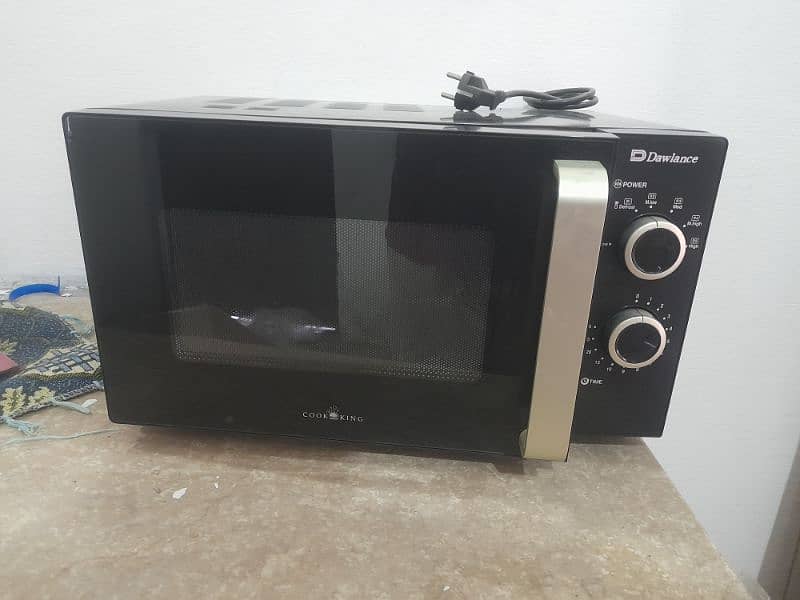 DAWLANCE MICROWAVE OVEN 0