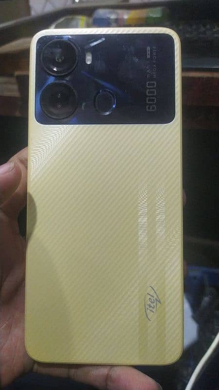 itel p40 0