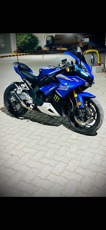 yamaha r1m 400cc 0