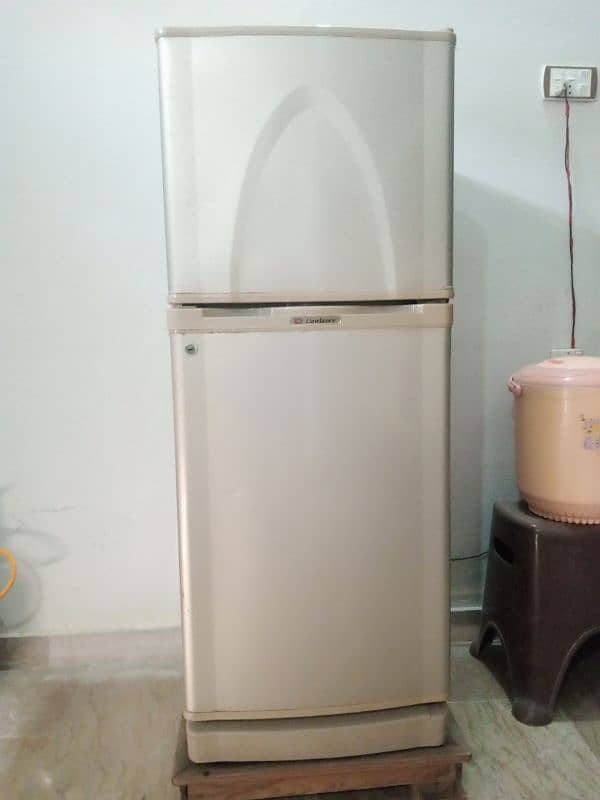 Dawlance Refrigerator 9122D 0