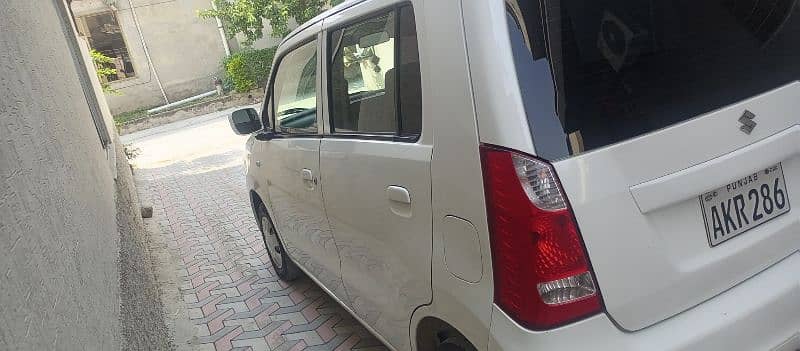 Suzuki Wagon R 2022 3