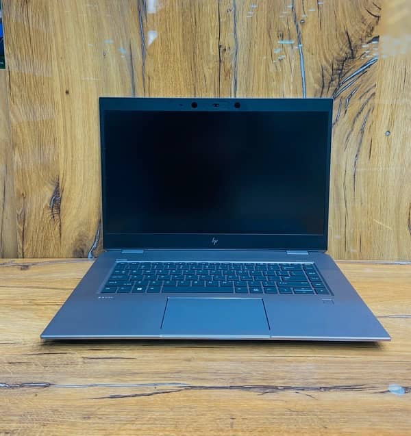 Hp Zbook Studio G5 i7-9th Gen 16Gb Ram 512Gb SSD 2