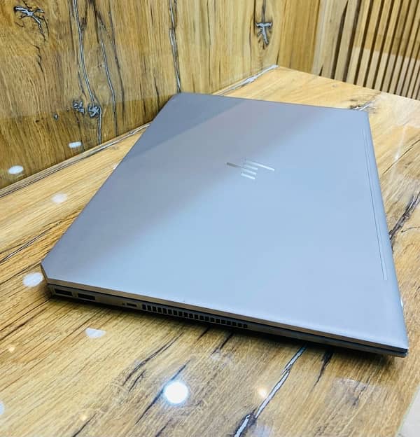 Hp Zbook Studio G5 i7-9th Gen 16Gb Ram 512Gb SSD 3