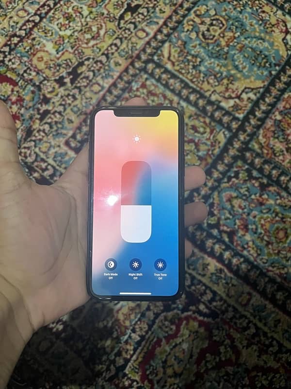 iphone 11 pro 256gb PTA 4