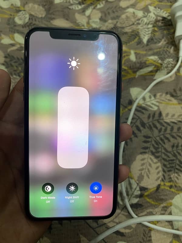 Iphone XS non pta Factory Unlock 64gb back change 2