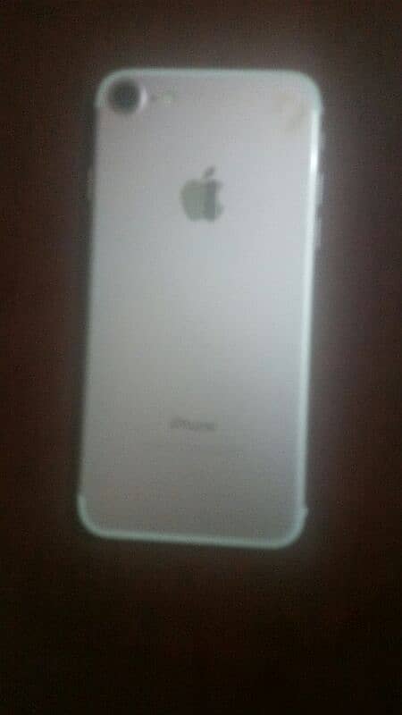 I phone 7 64 gb 1