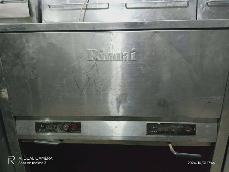 Rennai Fryer Impoted Available/pizza oven/conveyor oven/fryer/hotplate 3