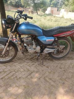 Honda deluxe 125 CG bike for sale my call WhatsApp 0322/91/40/726 0