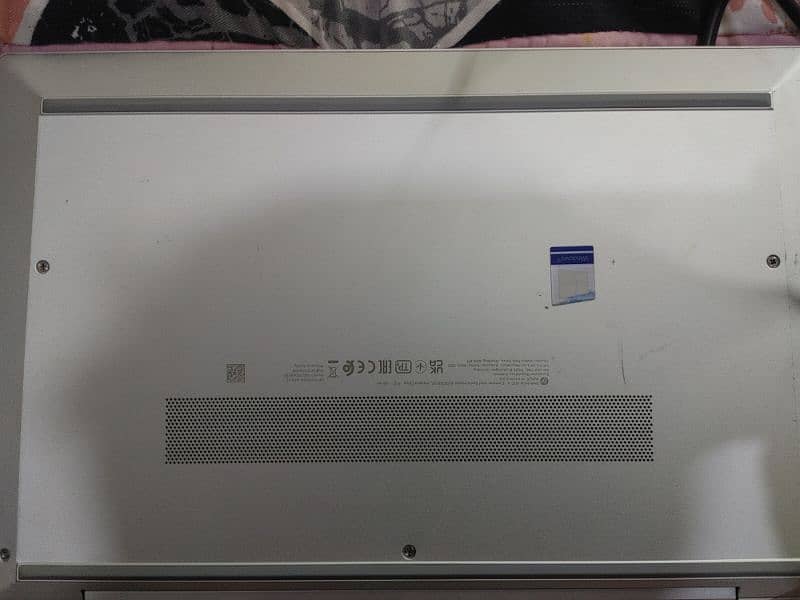 HP Elitebook G8 3