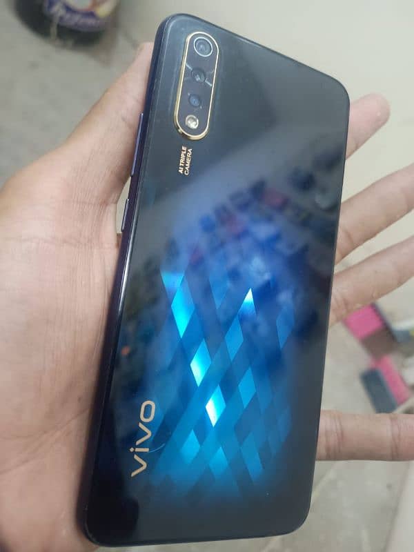 Vivo S1  4/128 2