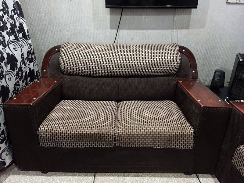 Comfortable Sofa Set for Sale 2