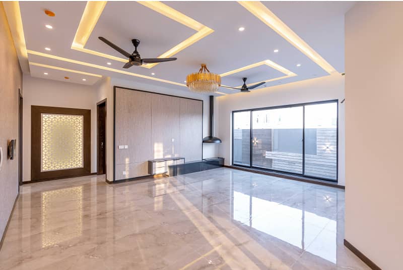 Elegant Double Height Lobby House For Sale In DHA Phase 6 15