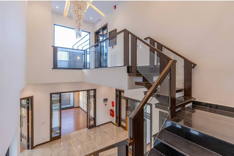 Elegant Double Height Lobby House For Sale In DHA Phase 6 22