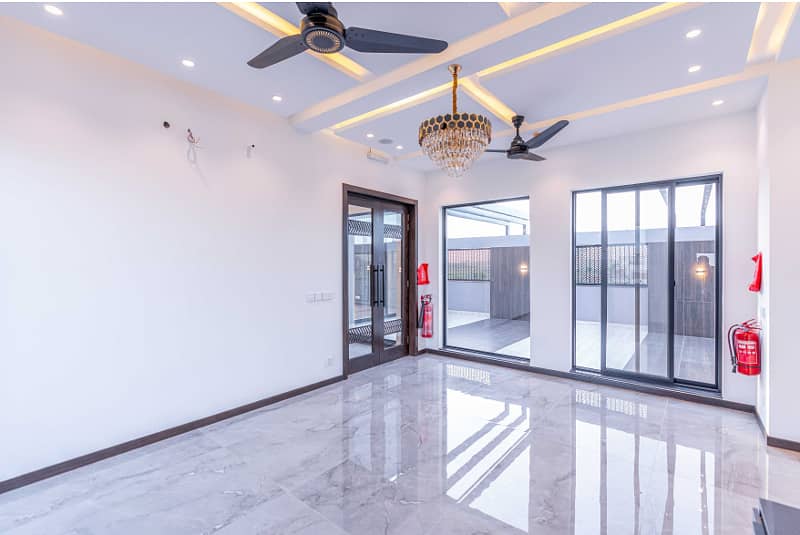 Elegant Double Height Lobby House For Sale In DHA Phase 6 27