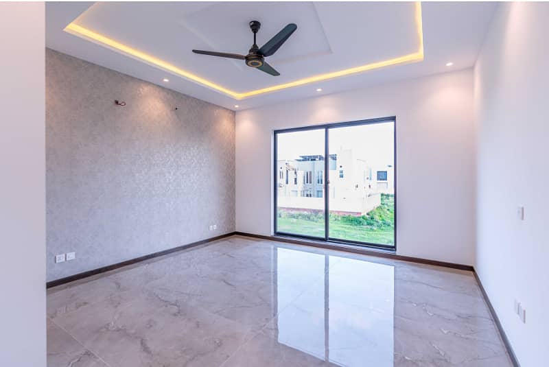 Elegant Double Height Lobby House For Sale In DHA Phase 6 33