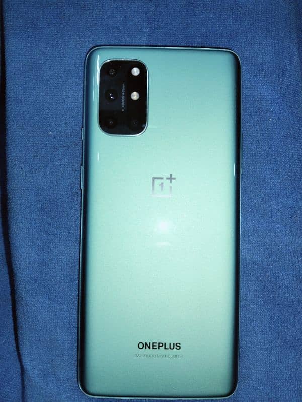 One plus 8T 12/256 0