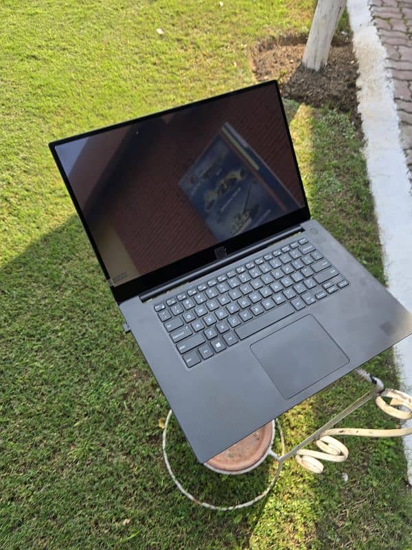 Dell Xps Gaming laptop 1