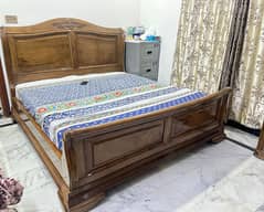 New double king size bed for sale