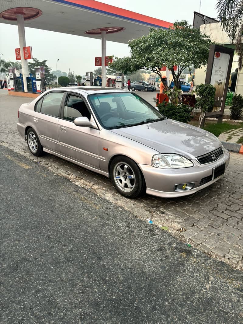 Honda Civic VTi Oriel 2000 1