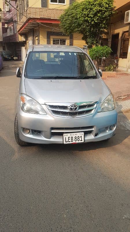 Toyota Avanza 2011,like new,urgent sale. 10