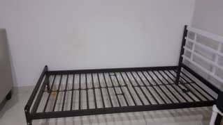 Metal Single Bed (Without Mattress)