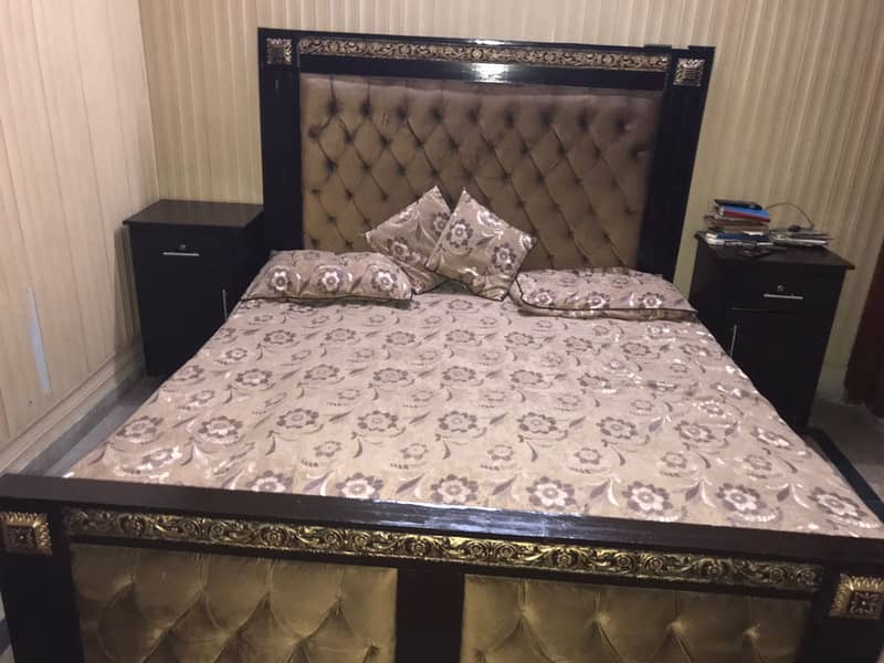 King Size Bed with 2 Side Tables 1