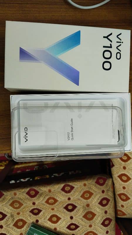 vivo y100. 5