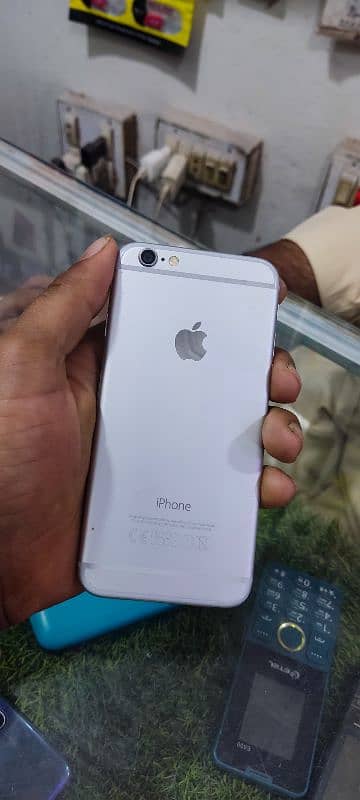 I phone 6 PTA parovd 128gp all ok ha halth 100 battery change ha 3