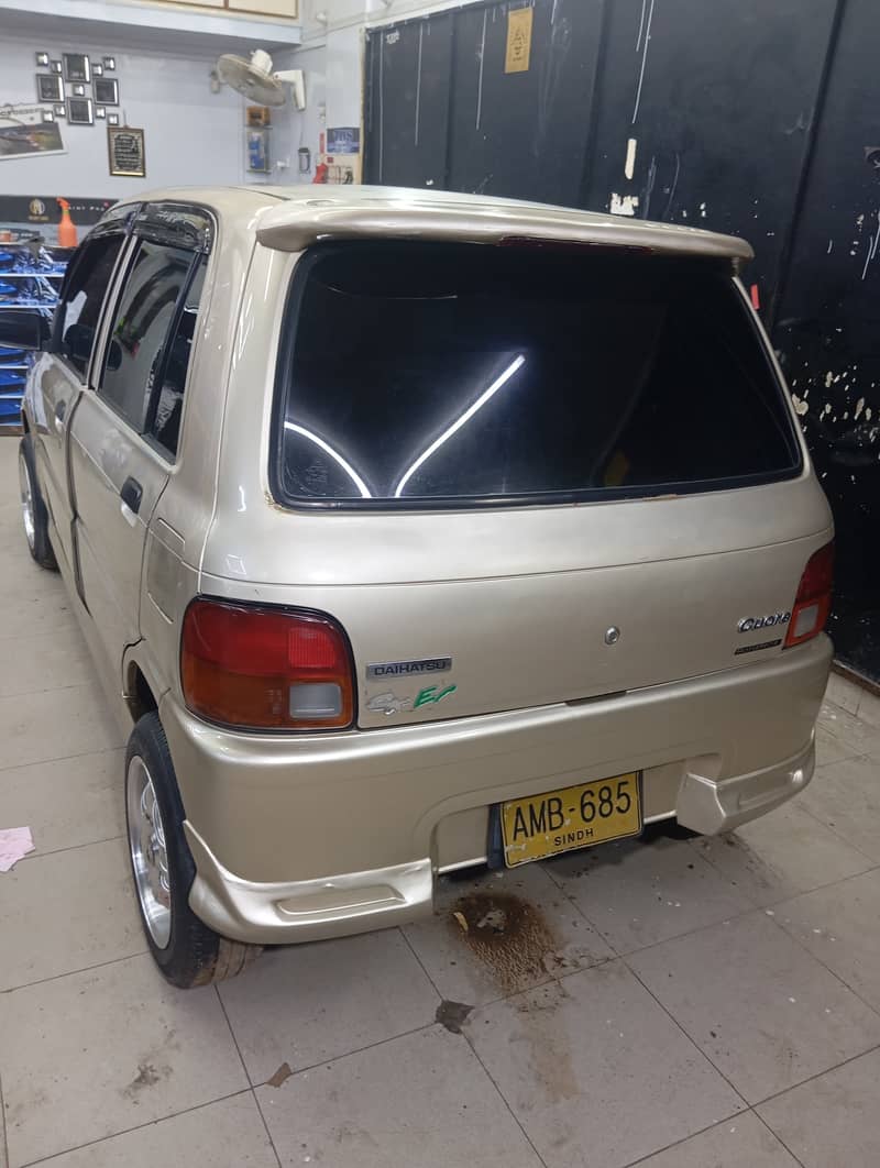 Daihatsu Cuore 2006 auto 2