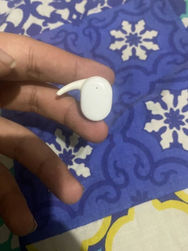 Touch two AirPods 2