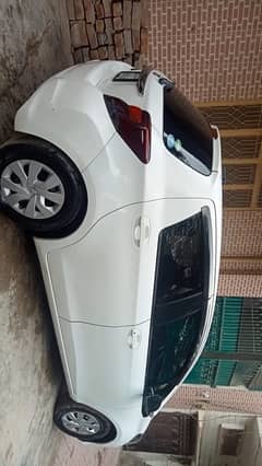 Toyota Vitz 2016