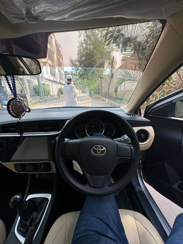 Toyota Corolla GLI 2018 9