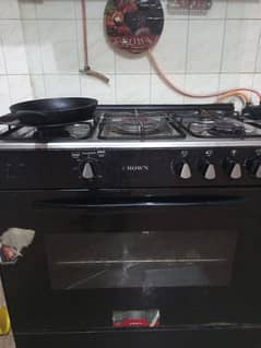 Gas oven with 5 stoves