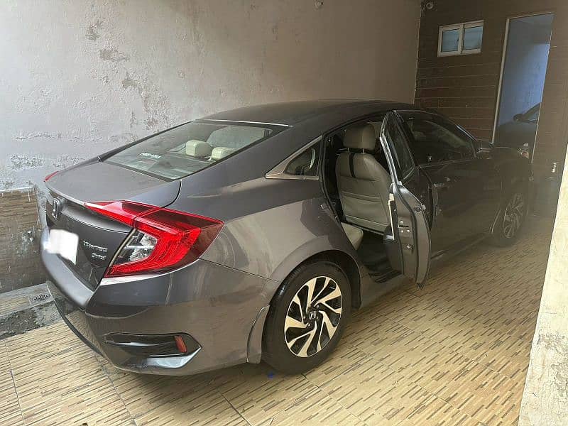 Honda Civic VTi Oriel Prosmatec 2018 model 2