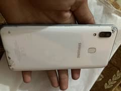 Samsung A30 10/9 Condition