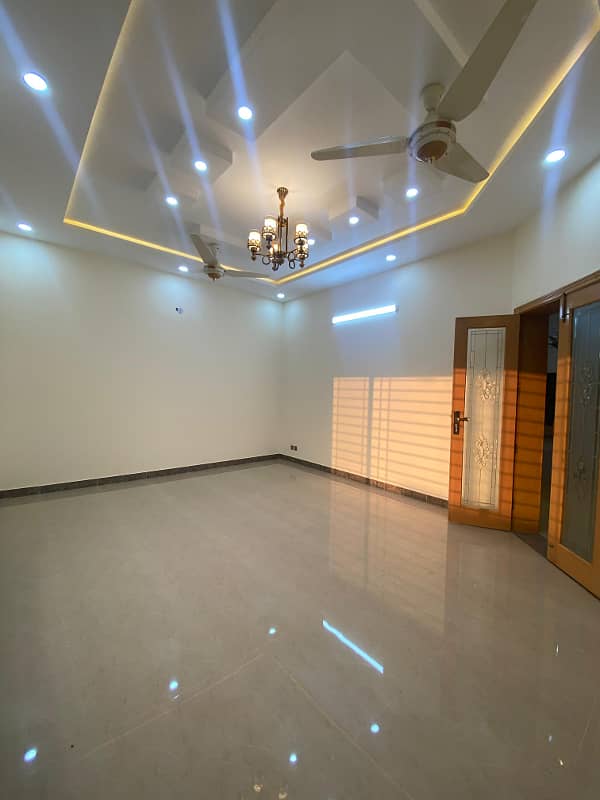 12 Marla Upper Portion for Rent in G-16 Islamabad 2