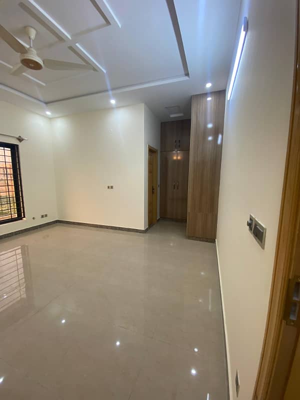 12 Marla Upper Portion for Rent in G-16 Islamabad 7