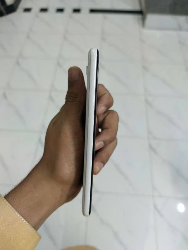 Google pixel 3 4/64 only phone 12