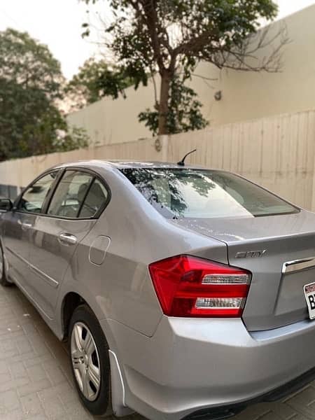 Honda City Automatic 2019 In Good Condition 5