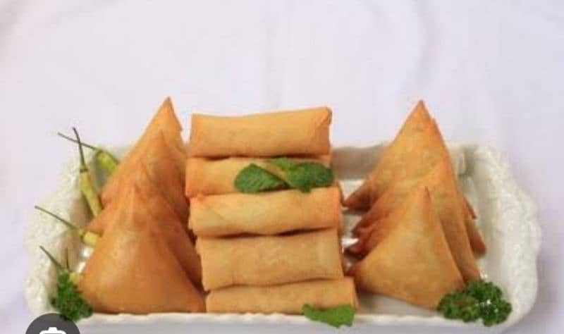 Samosa and roll Fresh frozeen Rawalpindi Islamabad free delivery. 3