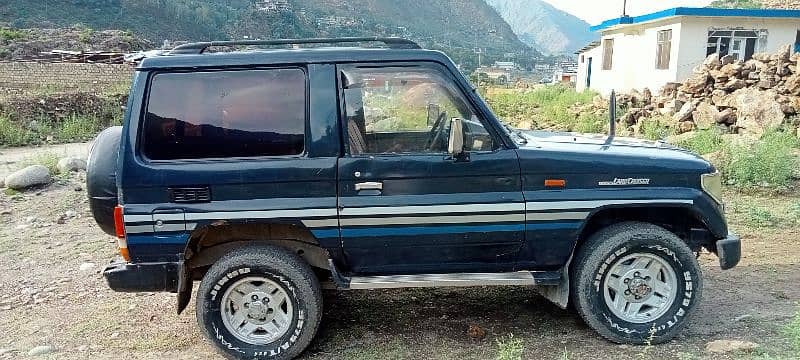 Toyota Land Cruiser 2 1991 1